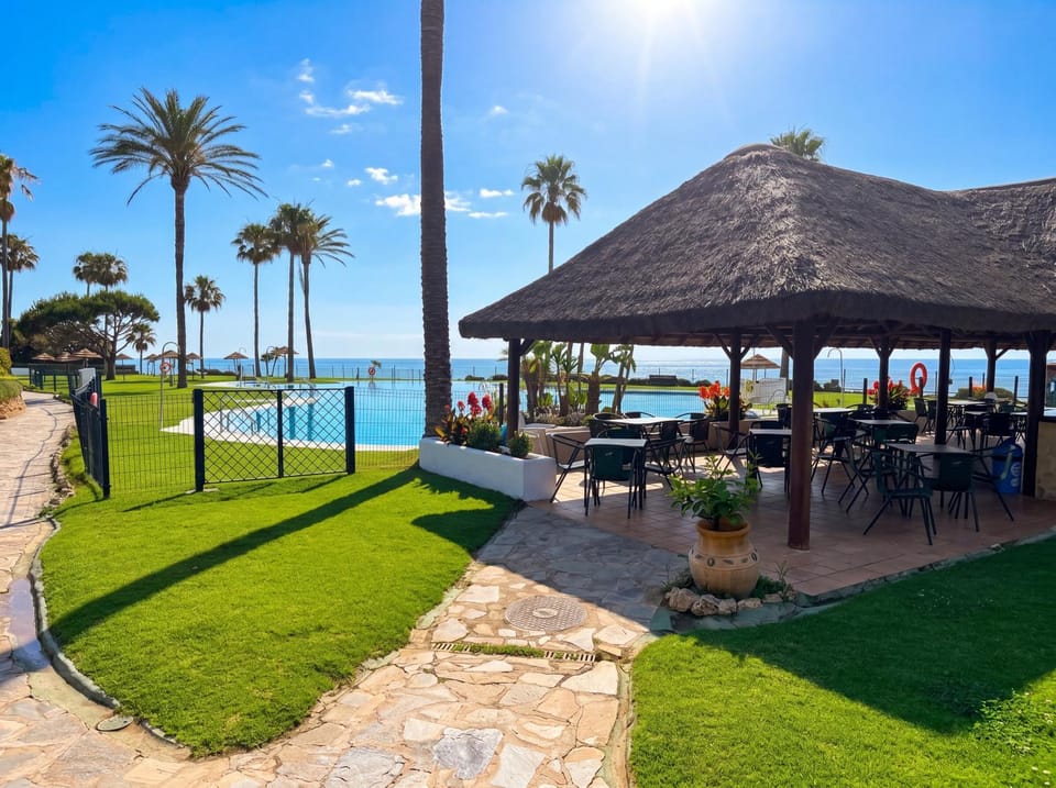 Nearby landmark, Garden, Garden view, Pool view, Sea view, Swimming pool, sunbed