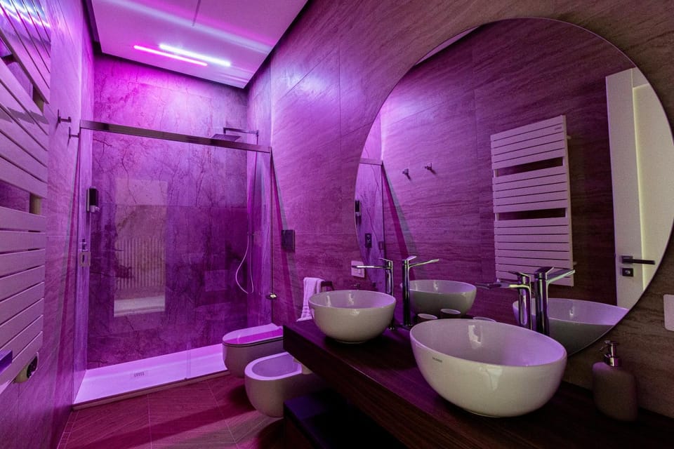 Shower, Bathroom