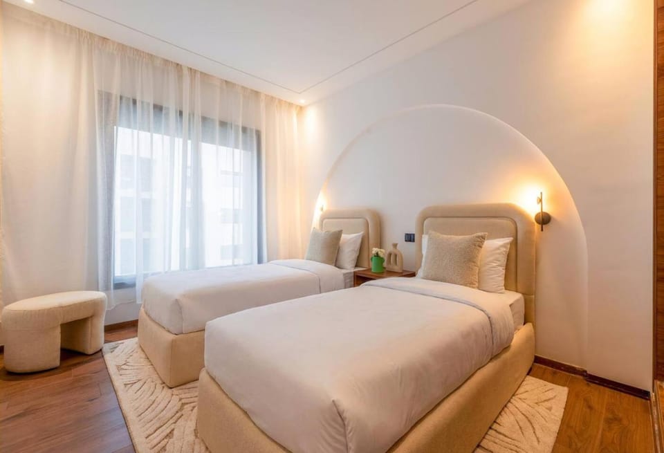 Stunning Luxury 2BR | Pool & Fitness | City Center Apartment in Marrakesh