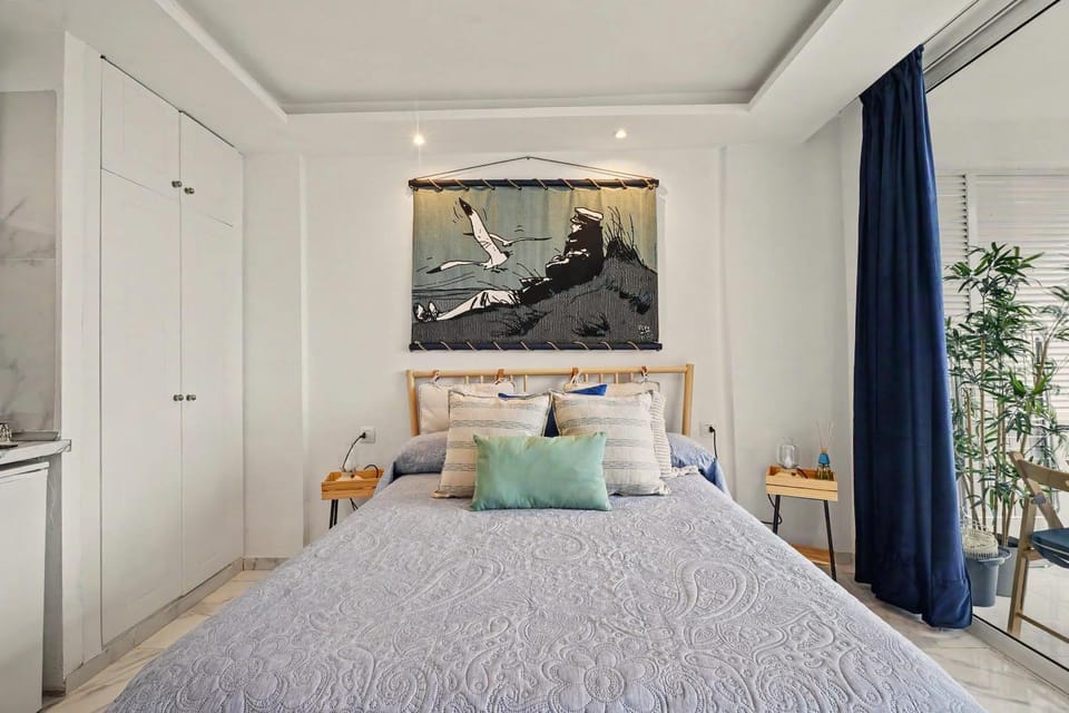 Living room, Bedroom