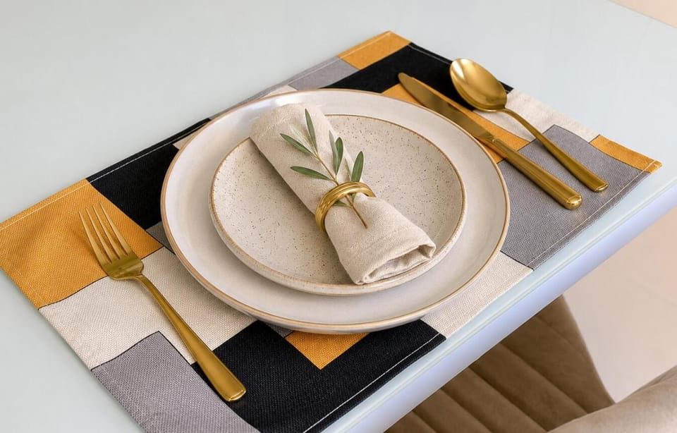 Decorative detail, Dining area