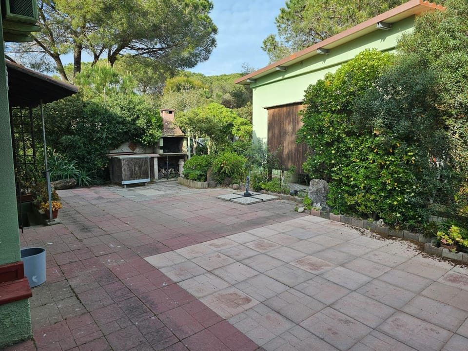 BBQ facilities, Balcony/Terrace
