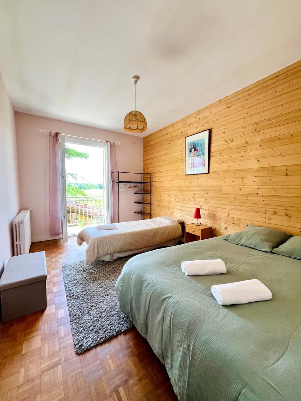 Bed, Photo of the whole room, Bedroom, Garden view, Garden view