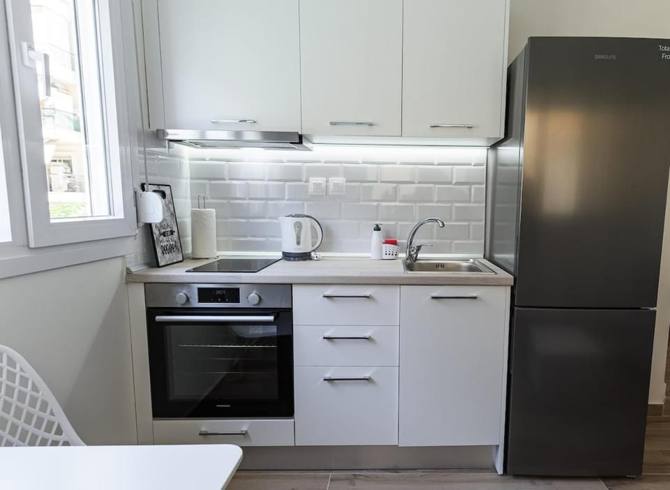 Modern 1BR City Apartment with Fast WiFi Sleeps 3 Apartment in Thessaloniki