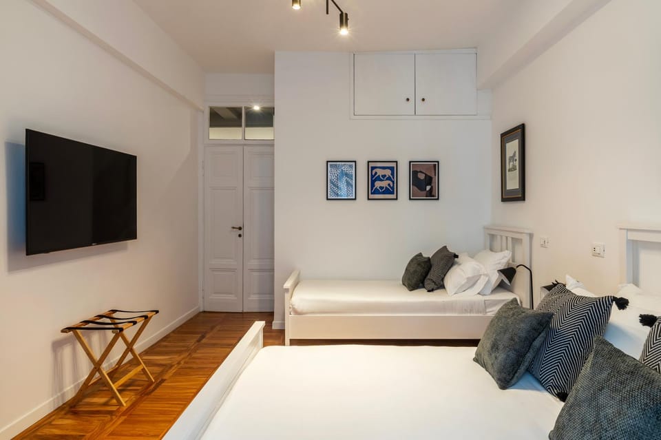 Toscana 6bis - FHTR Apartment in Rome