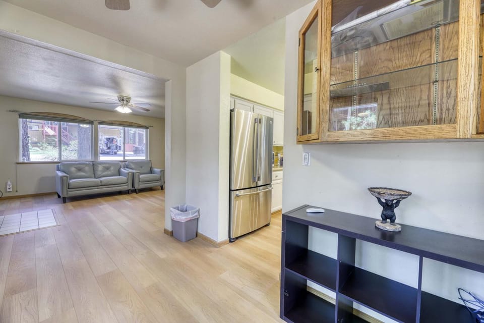 Golden Bear Retreat House in South Lake Tahoe