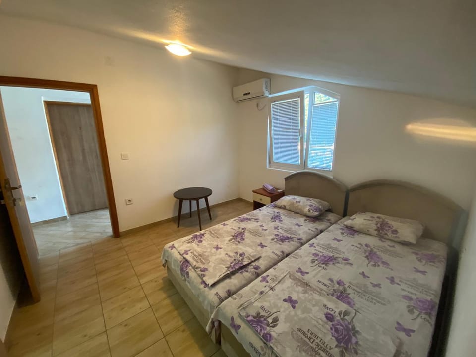 Mia Apartment in Budva Municipality