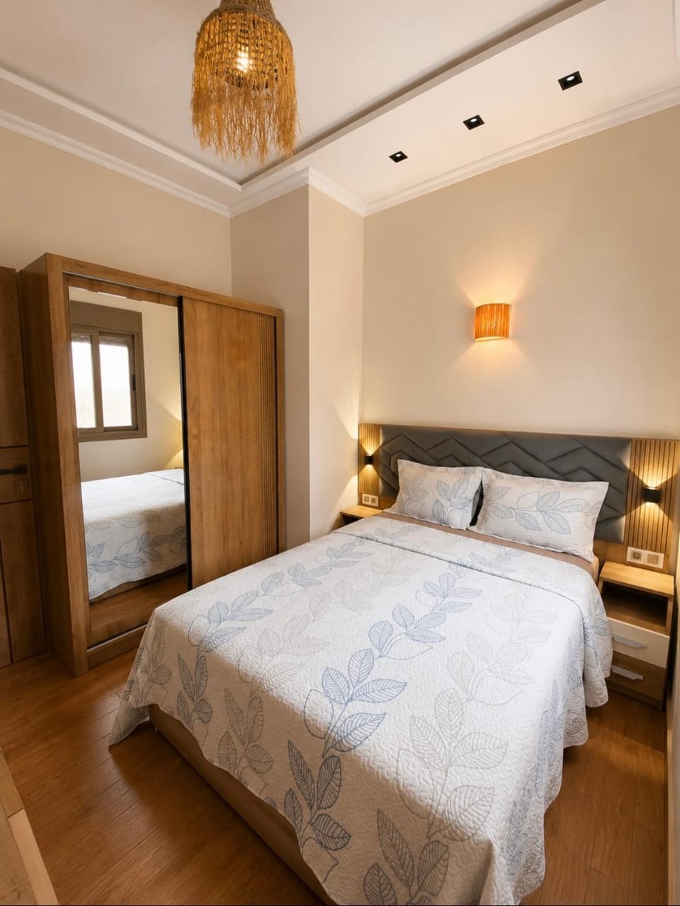 Cozy Stay ,Private Terrace ,Walk Everywhere Apartment in Chefchaouen