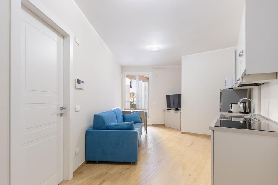 Hostdomus - Marina Suite - near the sea Apartment in Pietra Ligure