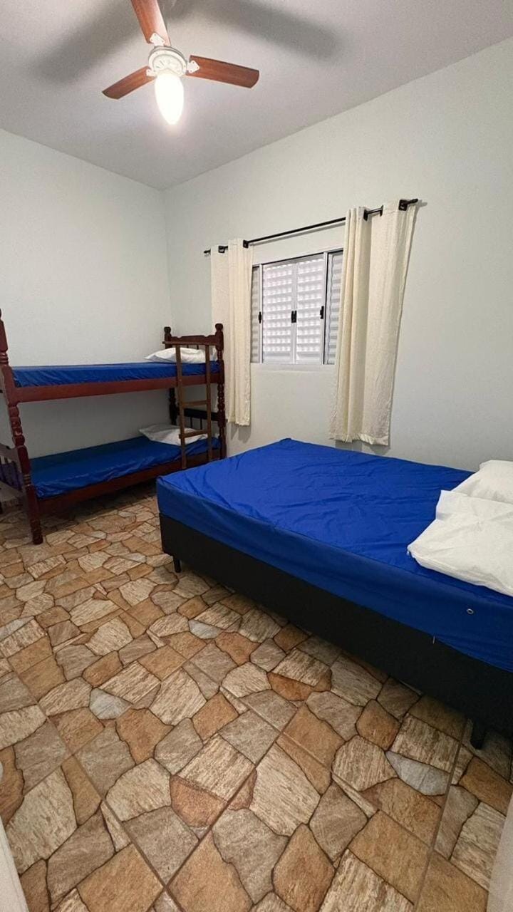 Bed, Bedroom, bunk bed