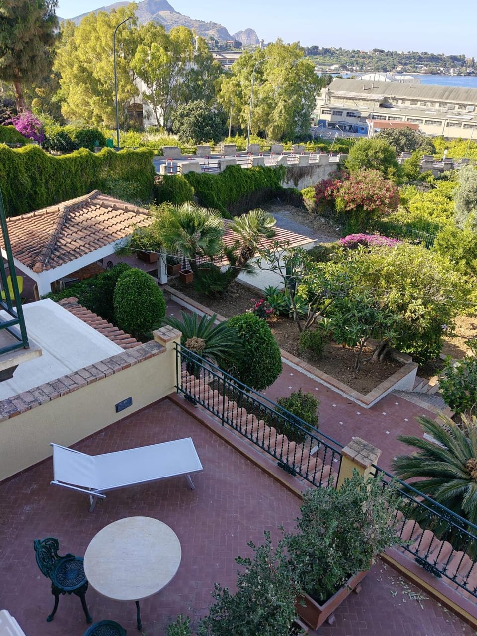 Balcony/Terrace, Garden view, sunbed