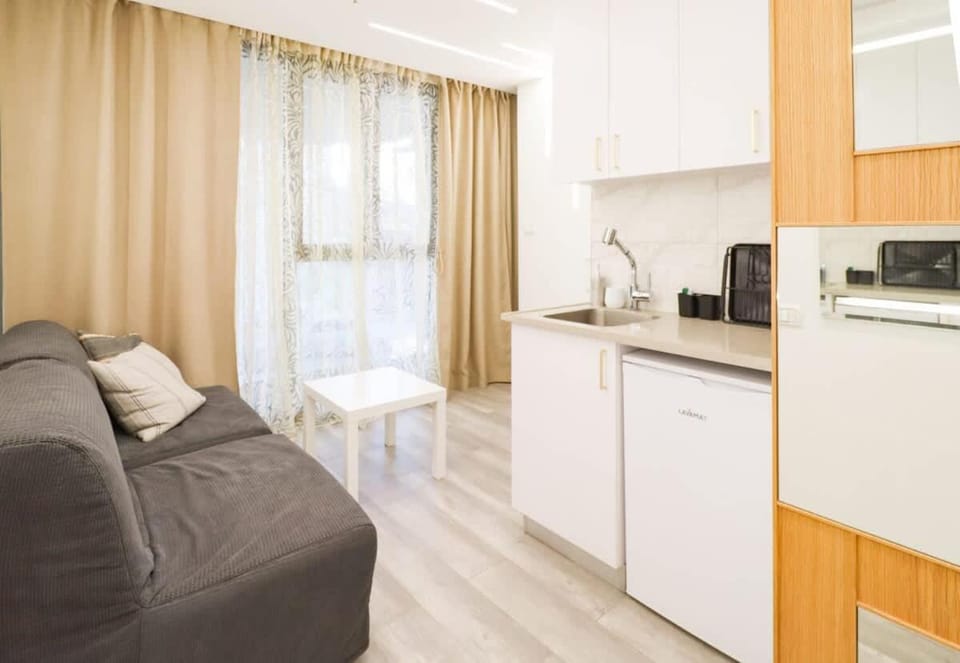 Renovated Studio in the Action 1 Apartment in Jerusalem