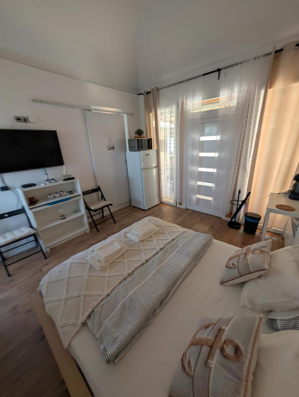 Balatonfenyvesparti kisház Apartment in Hungary