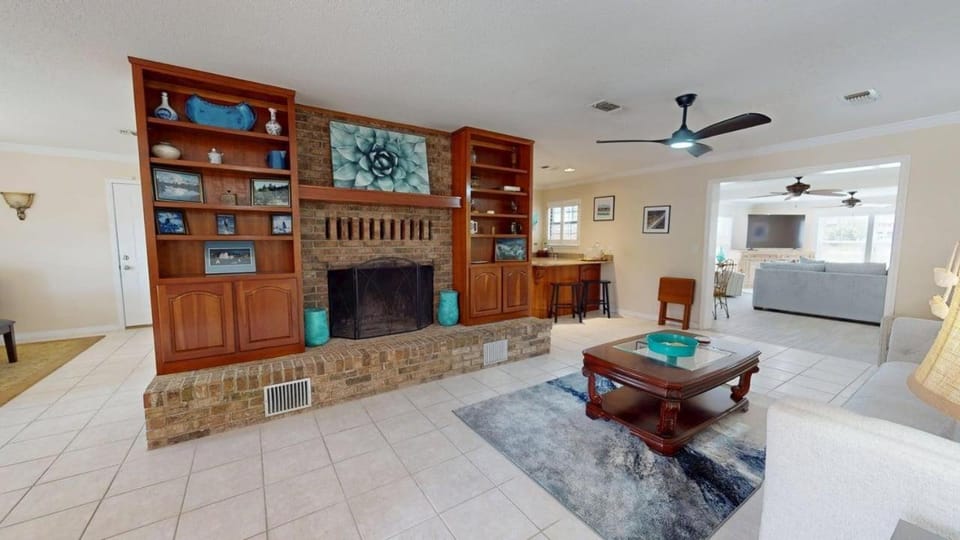 Gulf Breeze Hideaway House in Gulf Pines