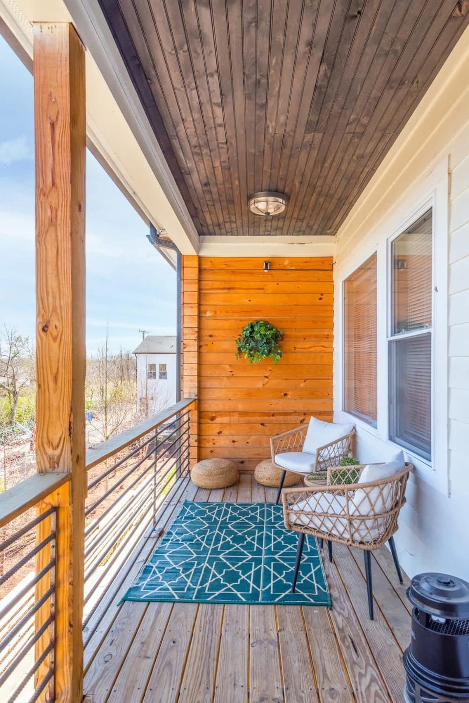 Luxury Townhome Rooftop Deck Near Broadway House in East Nashville