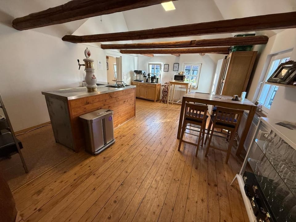 Lounge or bar