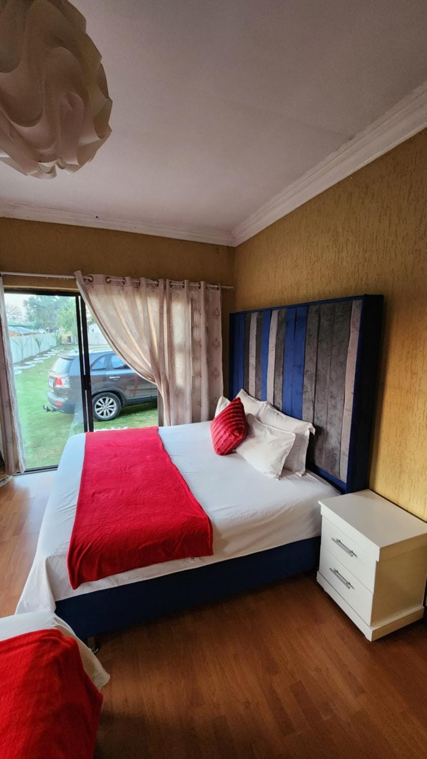 Olympia GuestHouse Bed and Breakfast in Gauteng