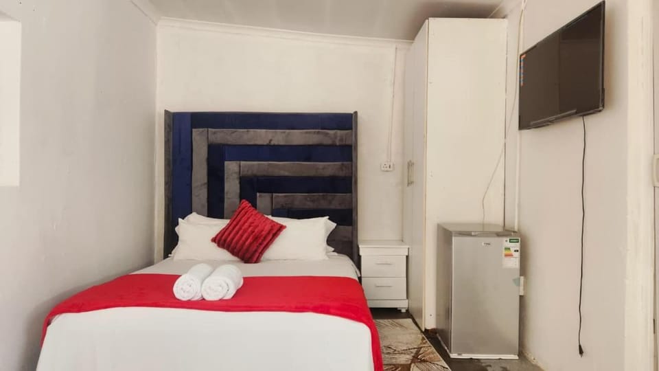 Olympia GuestHouse Bed and Breakfast in Gauteng
