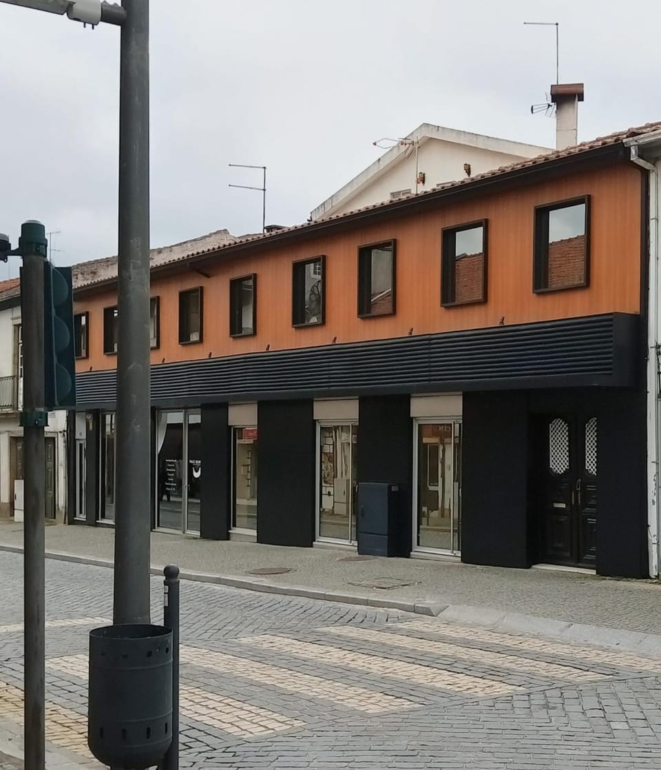 Neighbourhood, Street view