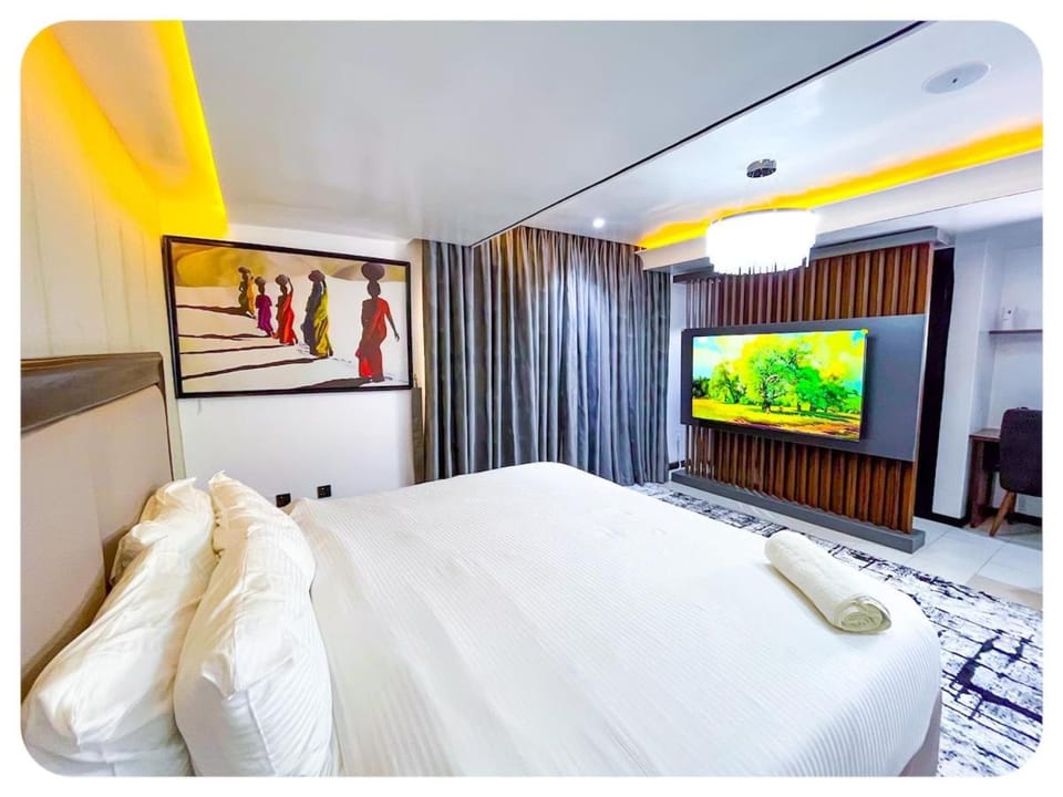 Elegant 3BR Retreat, in the heart of VI Apartment in Lagos