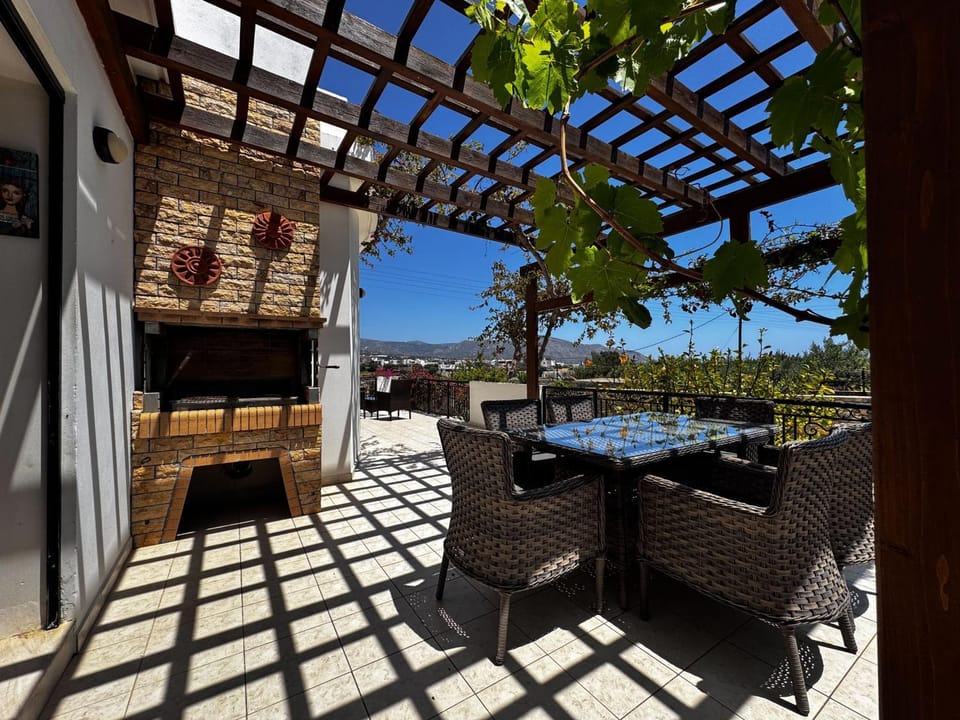 Patio, BBQ facilities, BBQ facilities, Balcony/Terrace, Dining area