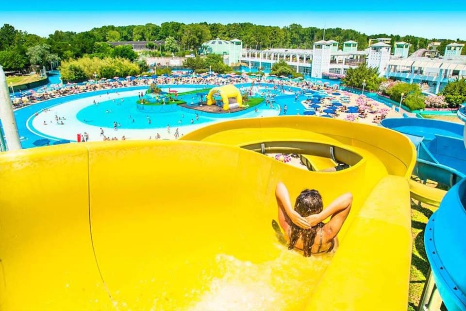 Aqua park