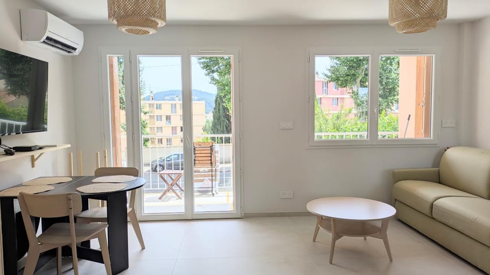 studio tout confort Apartment in Hyères