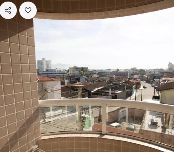 Praia Grande Ocian Apto c Wi-Fi e Vaga Apartment in State of São Paulo