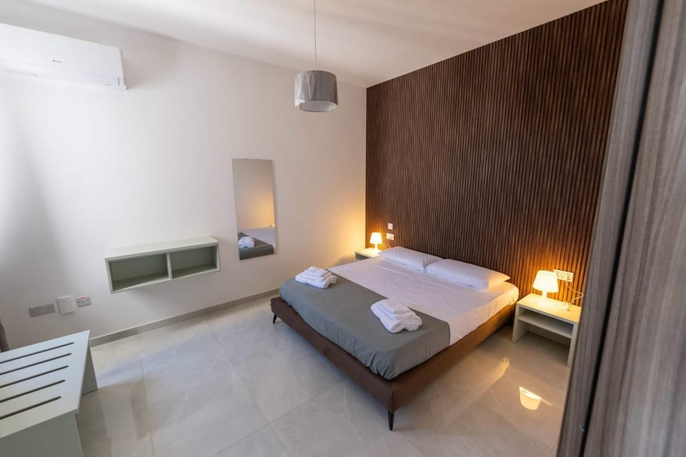 Swieqi 1BDR Luxury Penthouse with Jacuzzi Apartment in Malta
