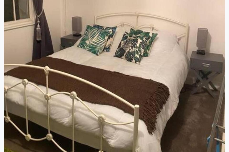 Brighton Bliss - Stylish Studio cosy on 1st floor Apartment in Hove