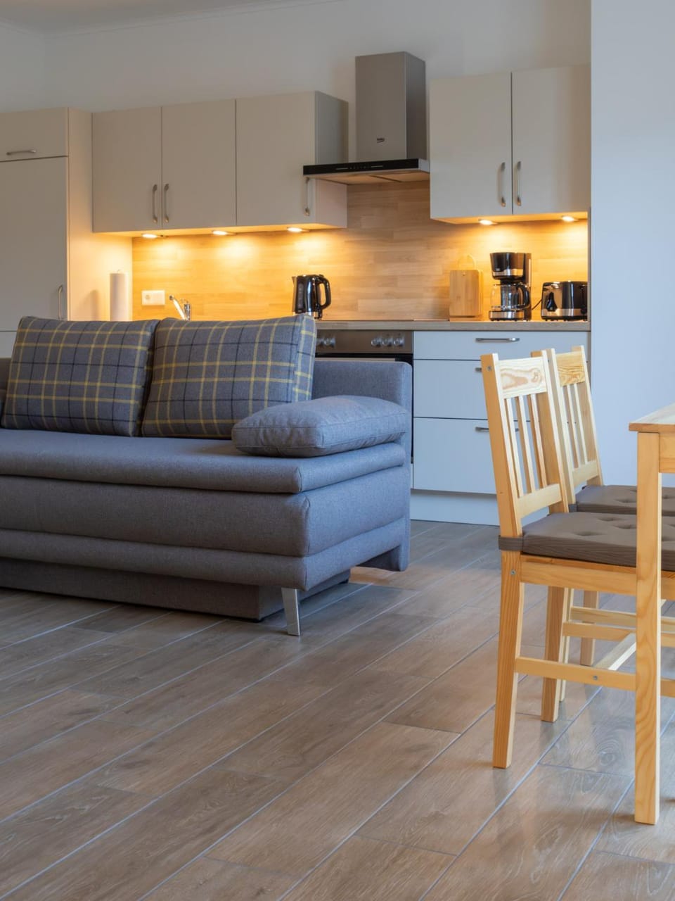 Kitchen or kitchenette, Living room, Seating area
