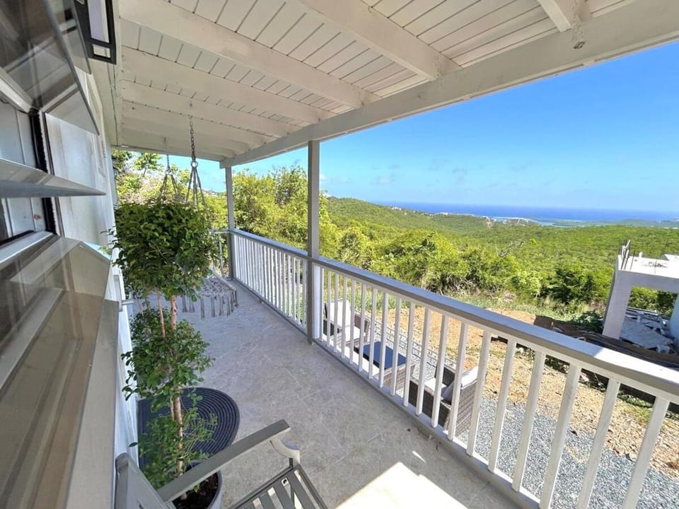 Couples Retreat Apartment in Virgin Islands (U.S.)