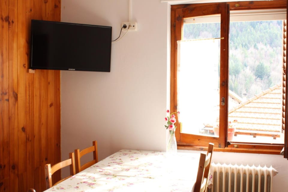 Casa Rural Txabalkua 1º y 2º piso Apartment in Navarre