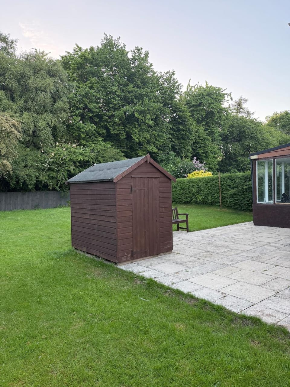 Modern 3 Bedroom House with Big Garden House in Glasgow