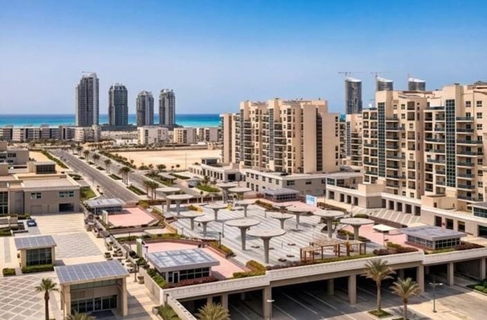 Downtown Luxury Flat with Free Pool and Beach Access Apartment in Egypt