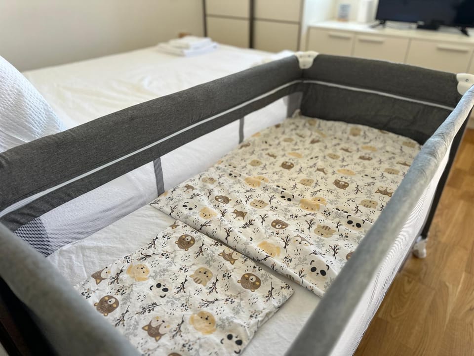 cot
