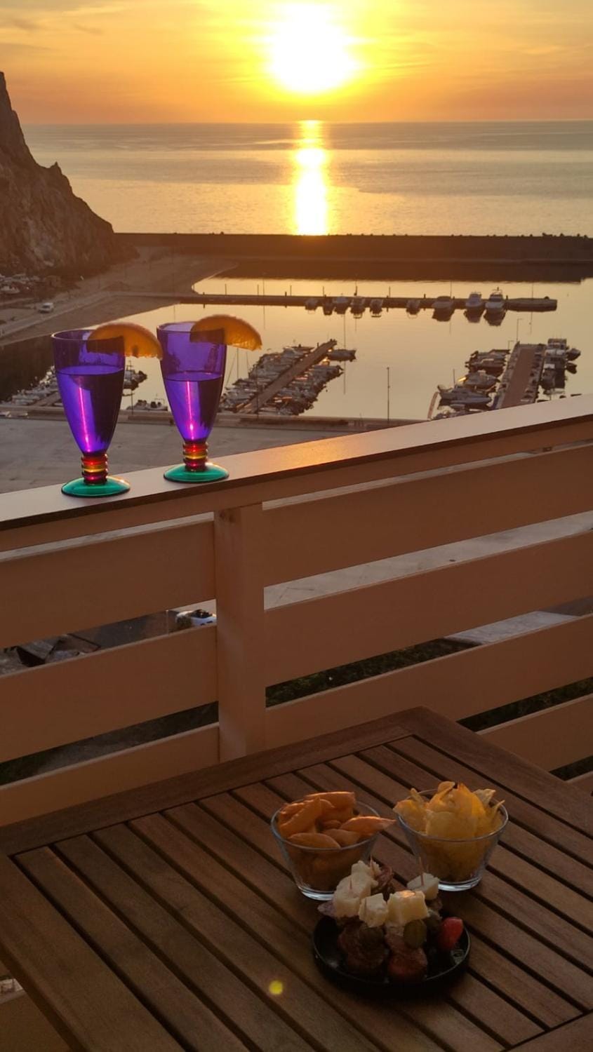 Balcony/Terrace, Sea view, Sunset