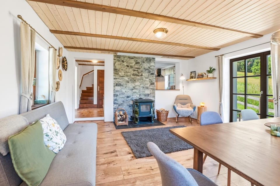 NatureHouse Čeřeniště House in Czechia