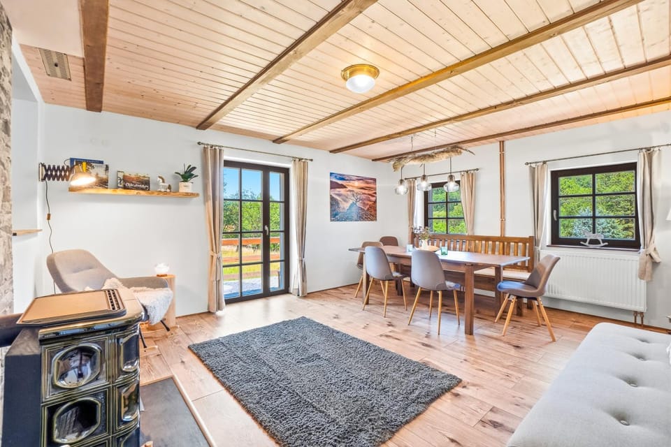 NatureHouse Čeřeniště House in Czechia