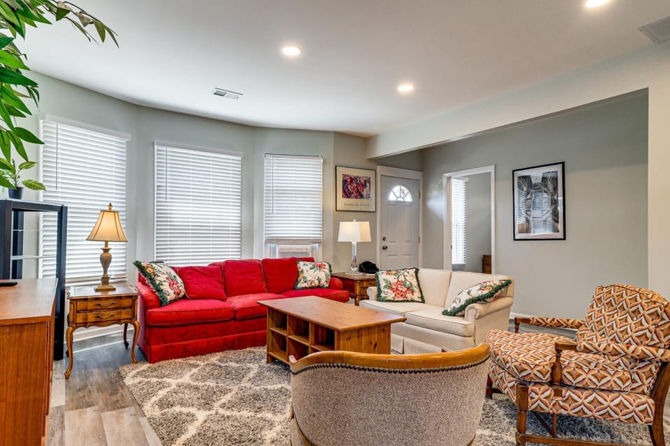 Under 1 Mi to Med Center & Midtown: Detroit Apt Apartment in Detroit