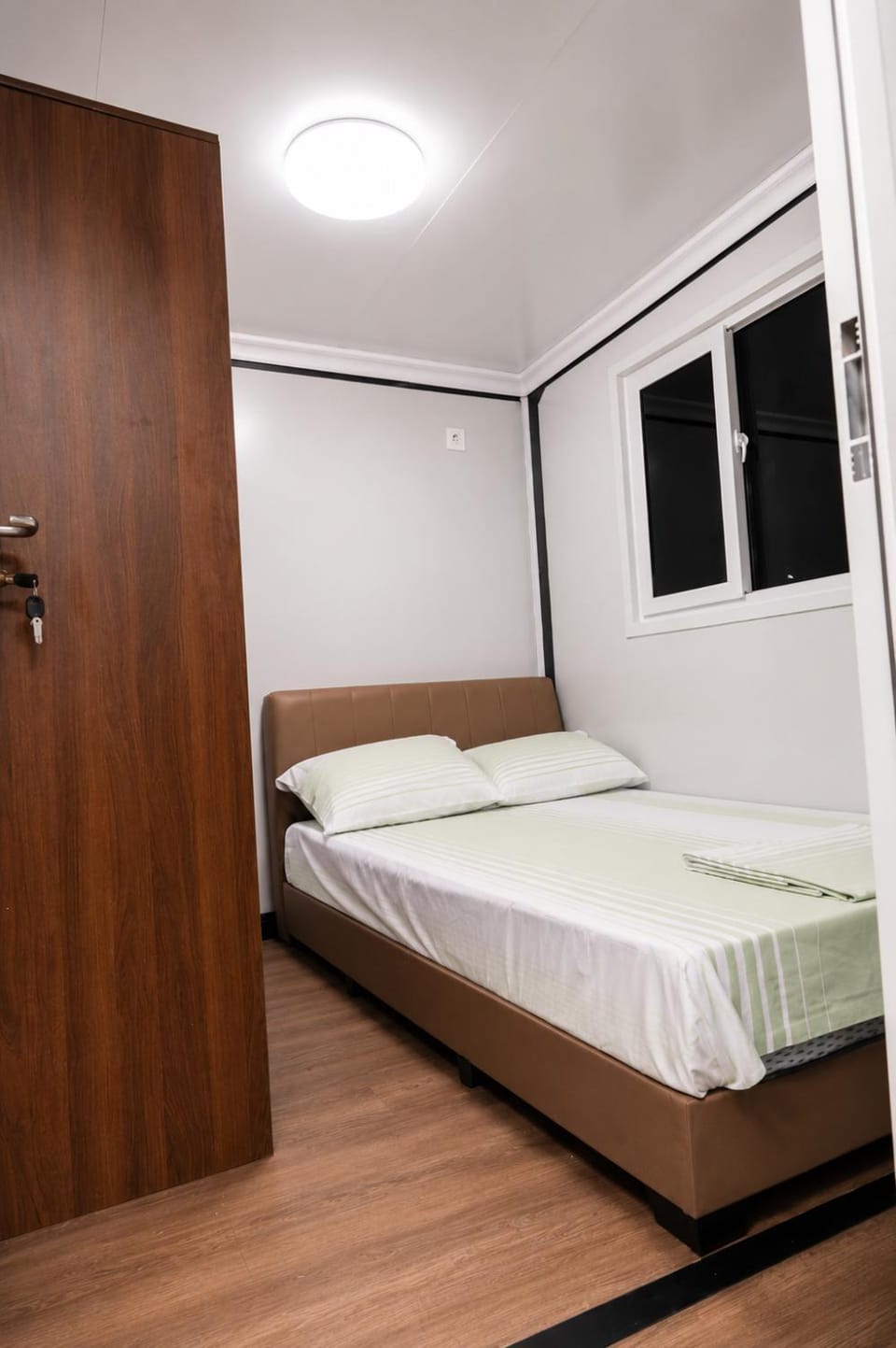 NIBIRU OFFICIAL ACCOMMODATION LUNR Camp Campground/ 
RV Resort in Constanța County