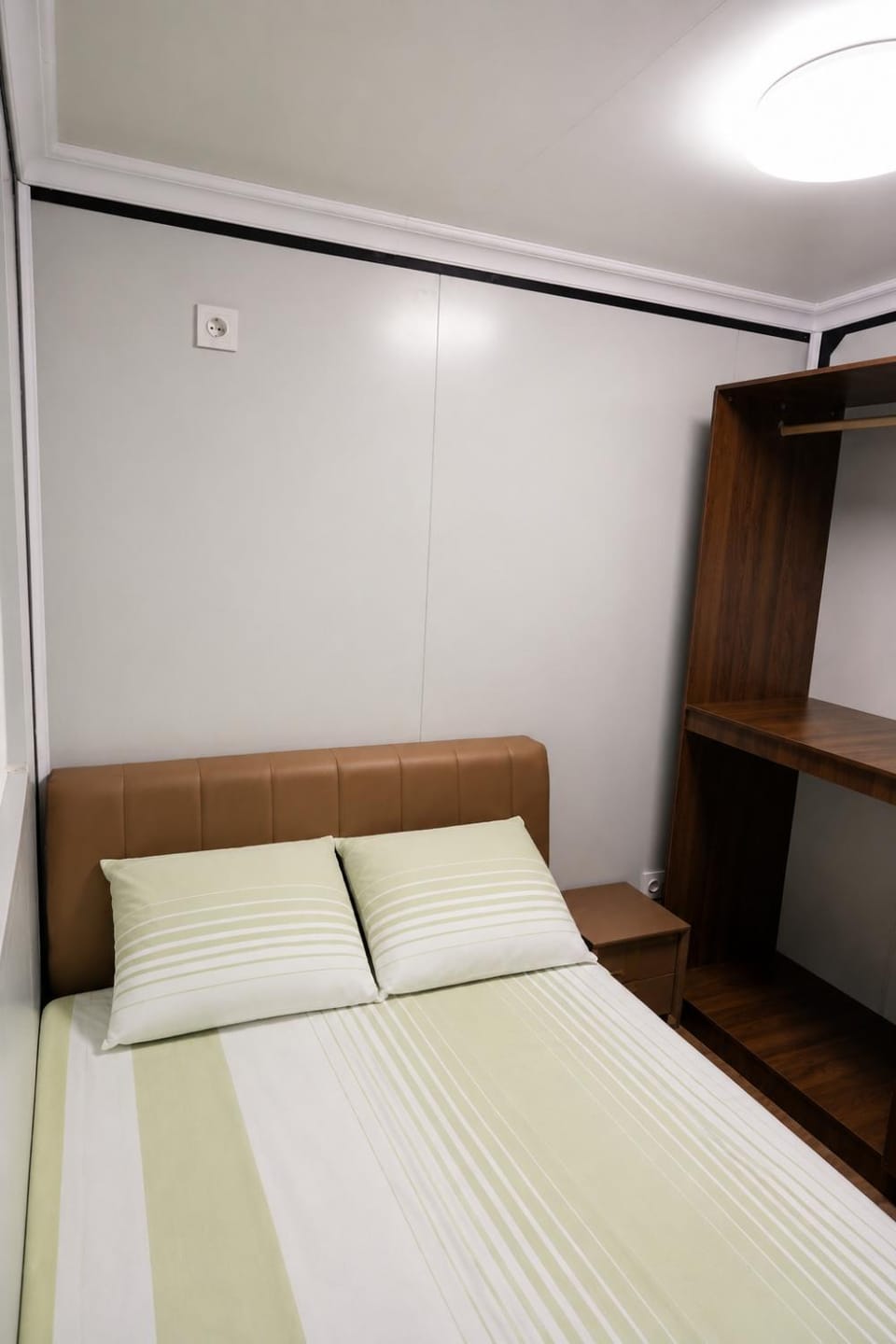 NIBIRU OFFICIAL ACCOMMODATION LUNR Camp Campground/ 
RV Resort in Constanța County