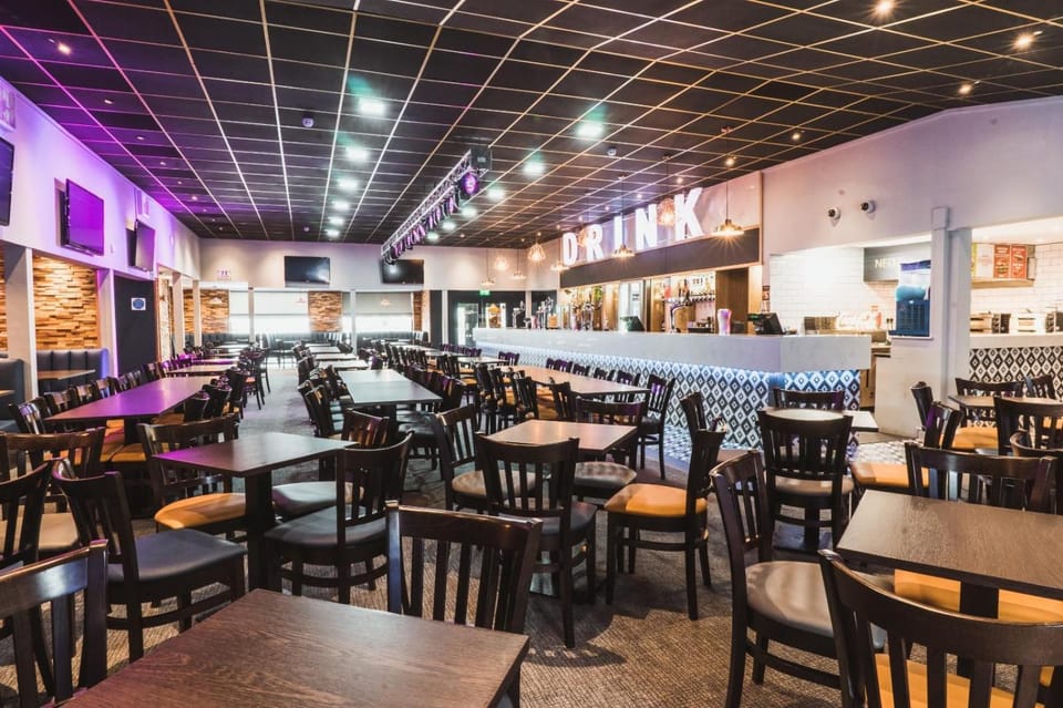 Restaurant/places to eat