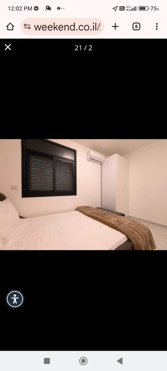 Ben yuda view 3 bdr with beatiful terrace and miklat Apartment in Jerusalem