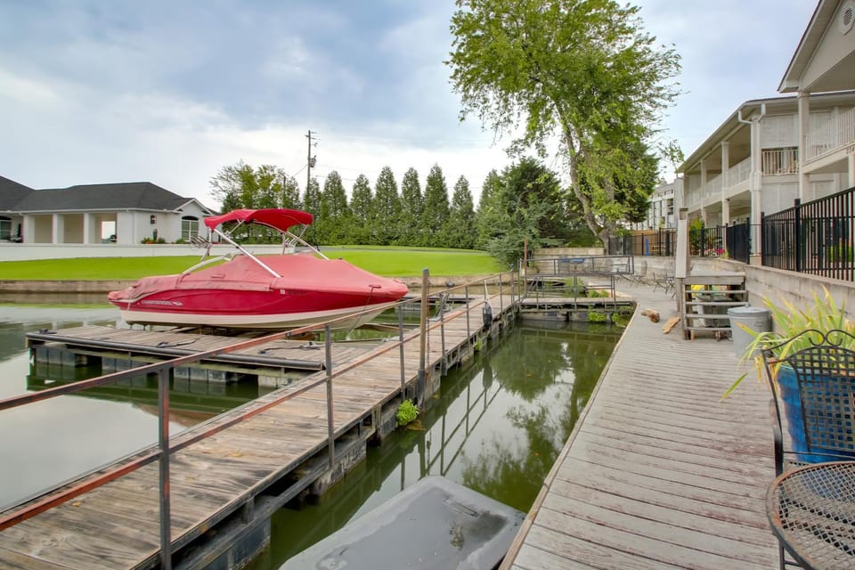 Double Down on Lake Hamilton: Dual-Unit Getaway! House in Hot Springs