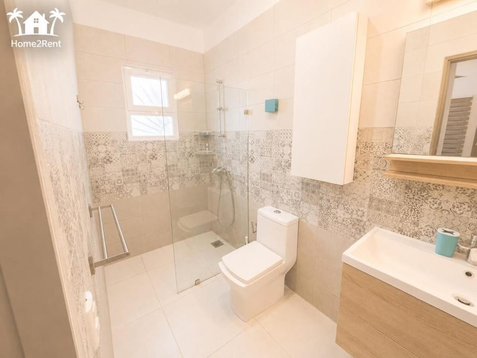 4 bedroom villa close to everything Villa in Las Terrenas