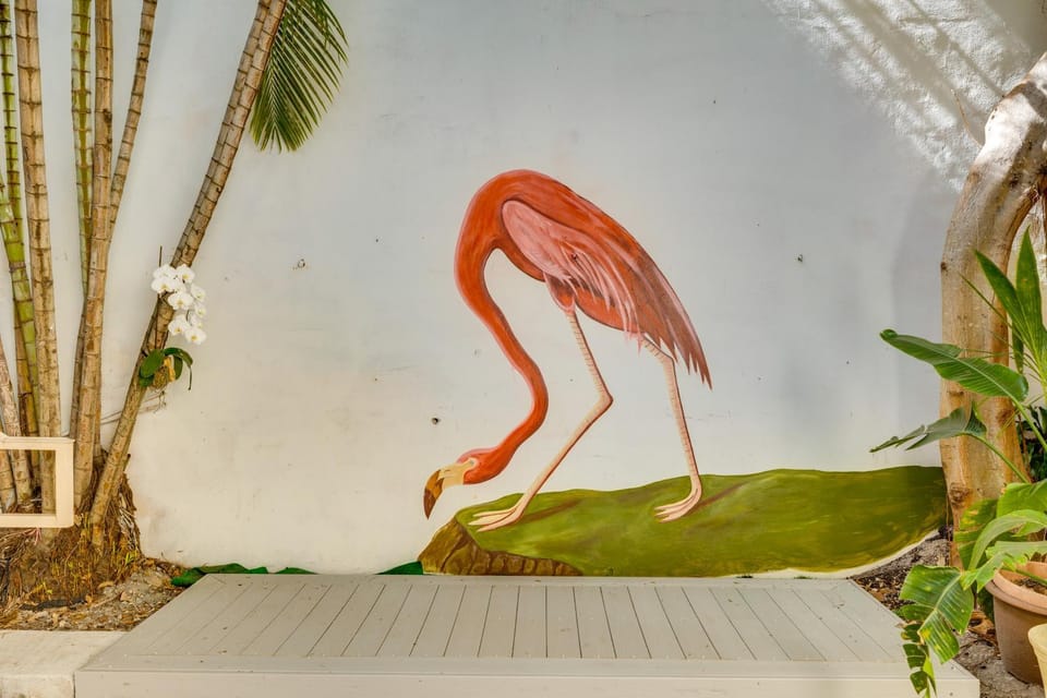 Prime Location! Couple's Escape in West Palm Beach Apartment in West Palm Beach