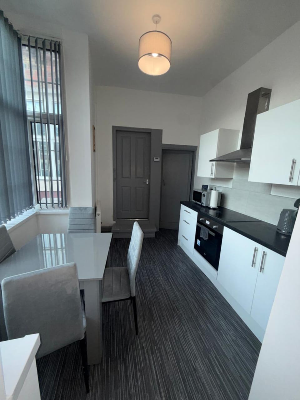 PLUS Properties Leek 3 Bed and Breakfast in Stoke-on-Trent