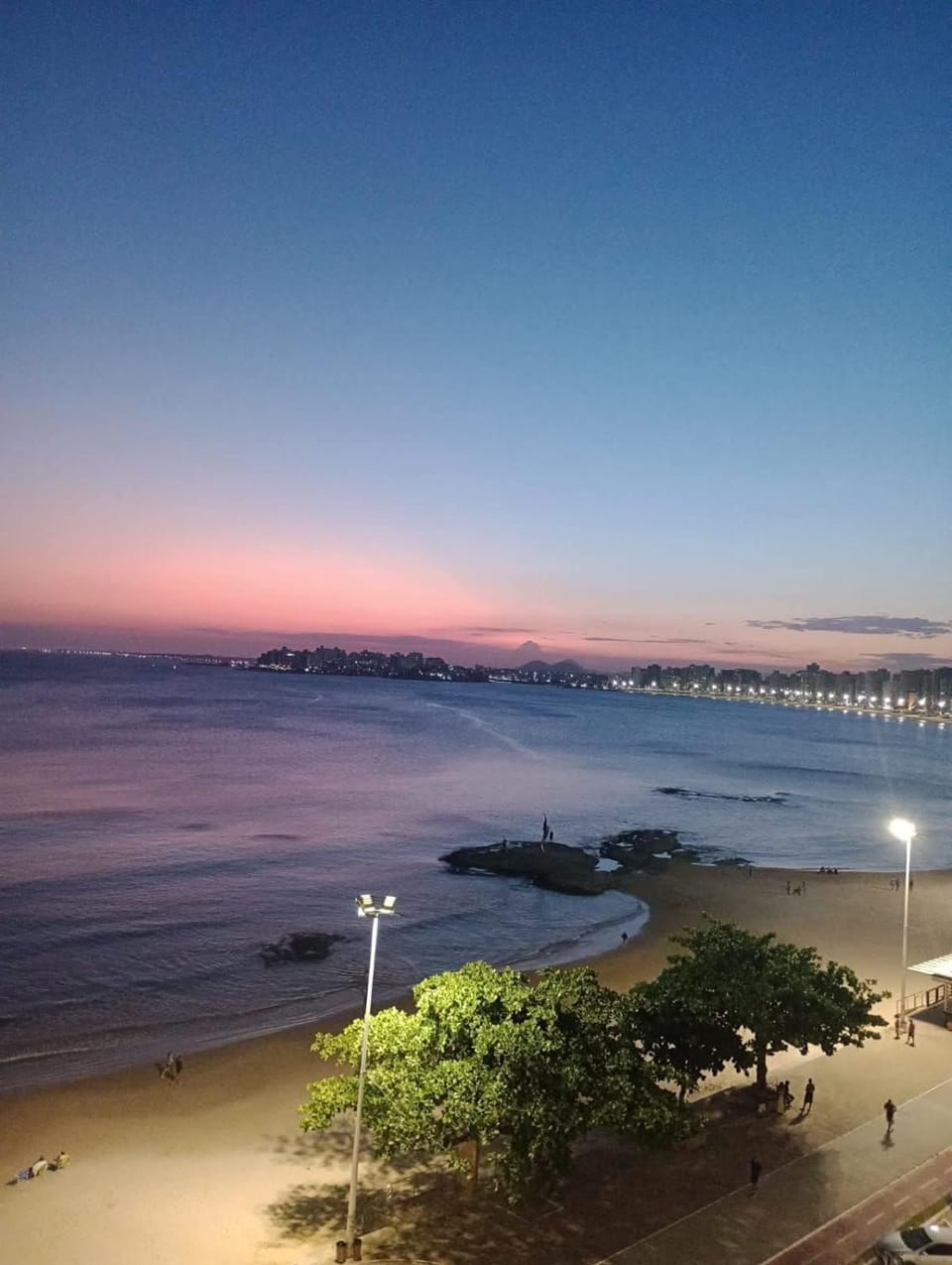 Casa amarela a 50 metros do mar House in Guarapari