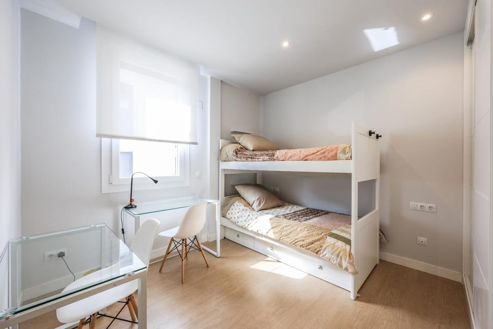 Spacious Home with Private Garden and Parking House in Madrid